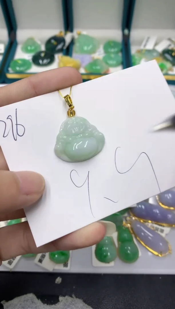 【闪购商品】翡翠颈饰未镶嵌翡翠