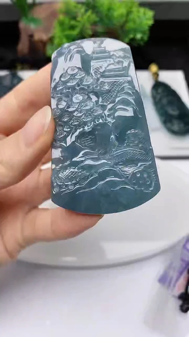 【闪购商品】翡翠颈饰未镶嵌