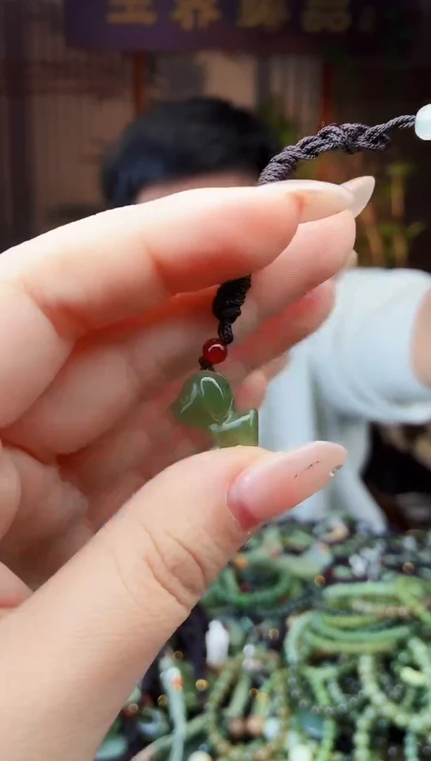 颈饰未镶嵌和田玉多样性发货拍一发一