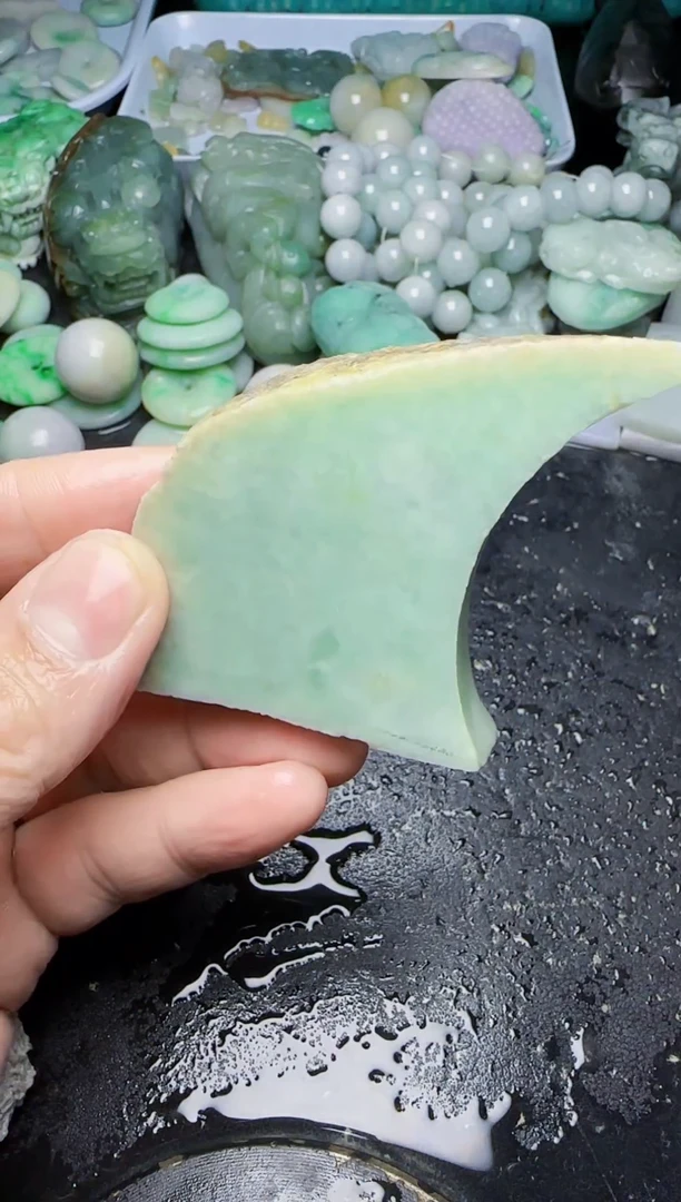 颈饰未镶嵌翡翠鸣*072