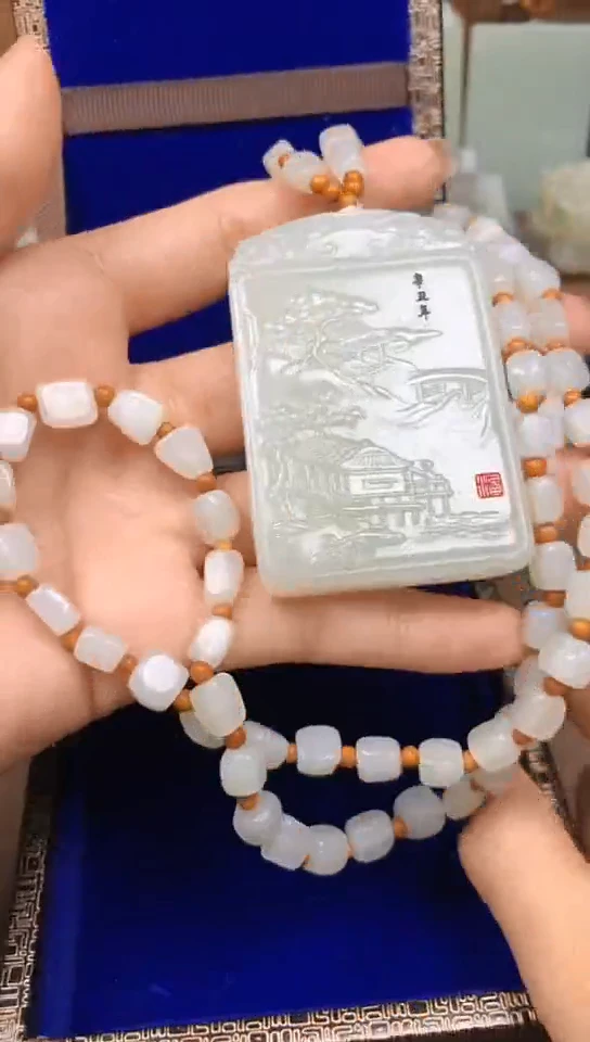 颈饰未镶嵌和田玉开***！开心