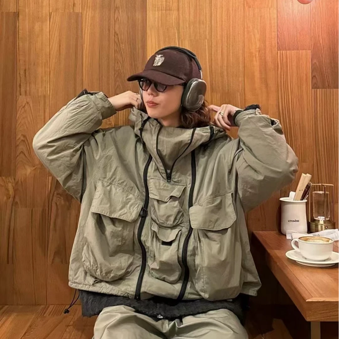 韩国东大门正品代购，12G冲锋衣口袋外套（bu tui bu huan）