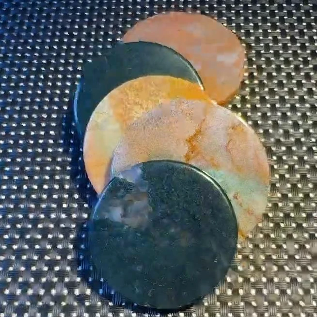 S8143【福嘟嘟】血灵草玛瑙圆无事牌吊坠-配珠链-多样性只发一件