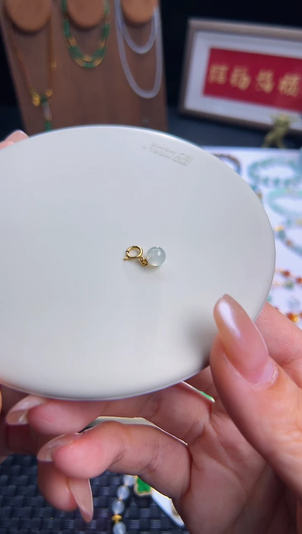 吊坠(不含链)18K金镶嵌翡翠高冰白冰単珠小提溜！巨漏！福利！