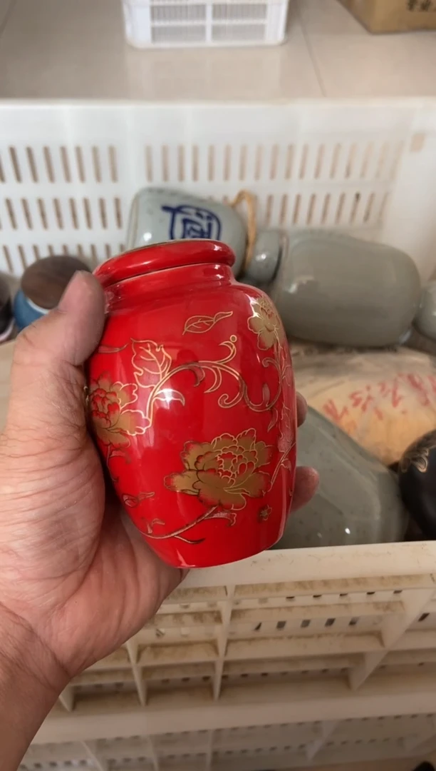 无运费险有瑕疵的摄影的产品有使用过的痕迹有点脏介意勿拍