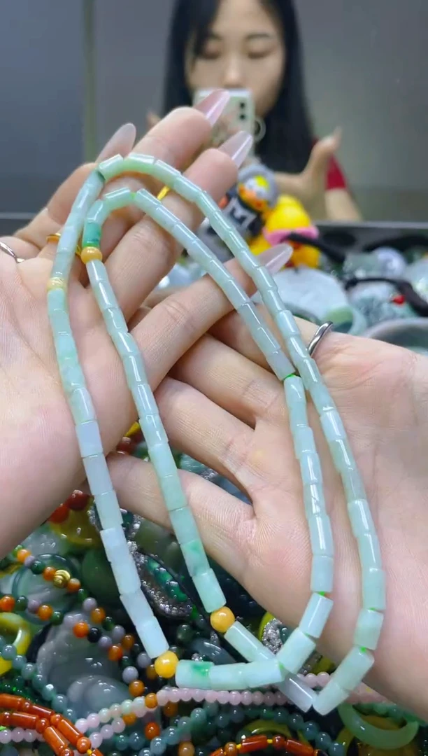 翡翠未镶嵌颈饰5MM/C/翡翠A货一图一物