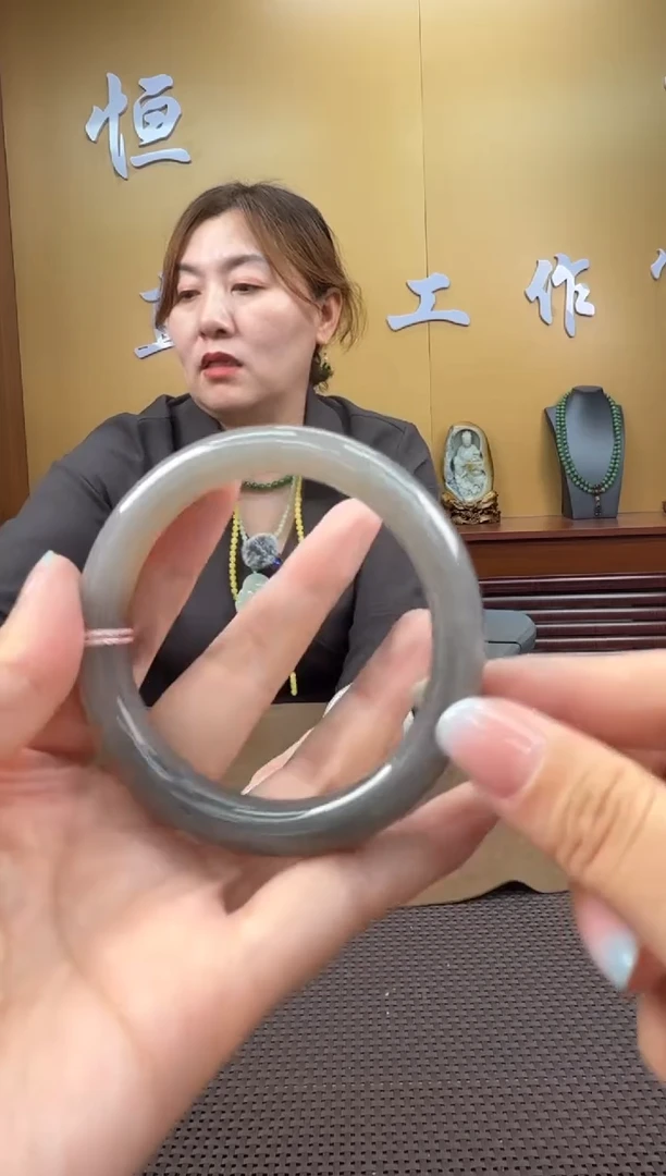 颈饰未镶嵌和田玉手镯59