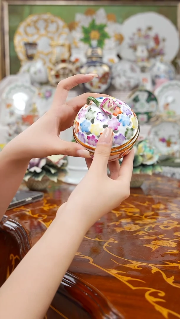 摆件米多家中古瓷器如图所示102