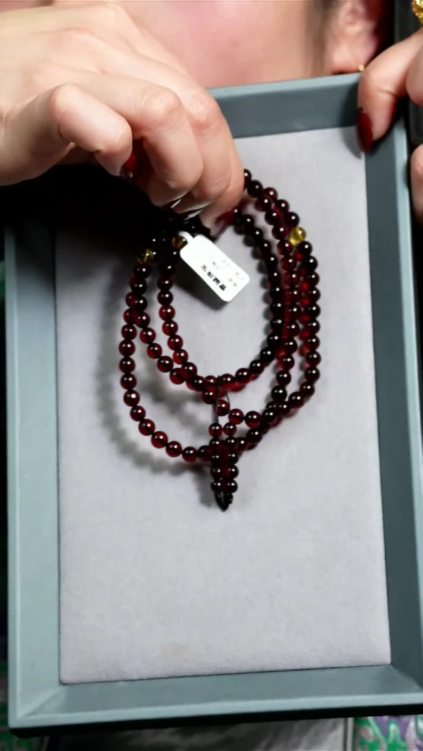 【闪购商品】琥珀颈饰未镶嵌天然血珀6+108珠链