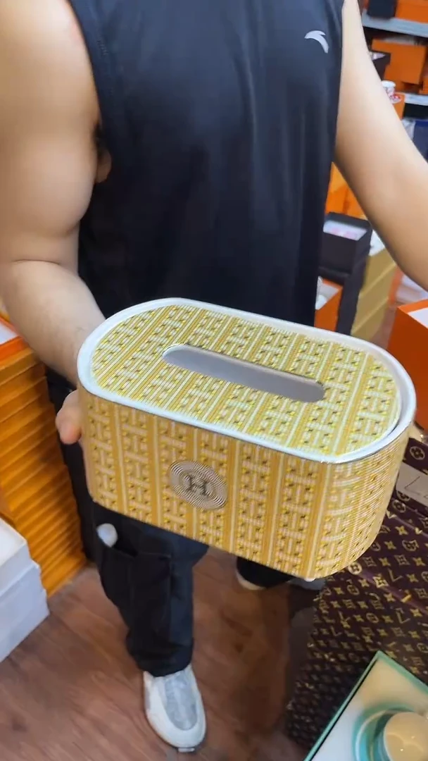 杯鸿辉家品牌瓷器，京东包邮！