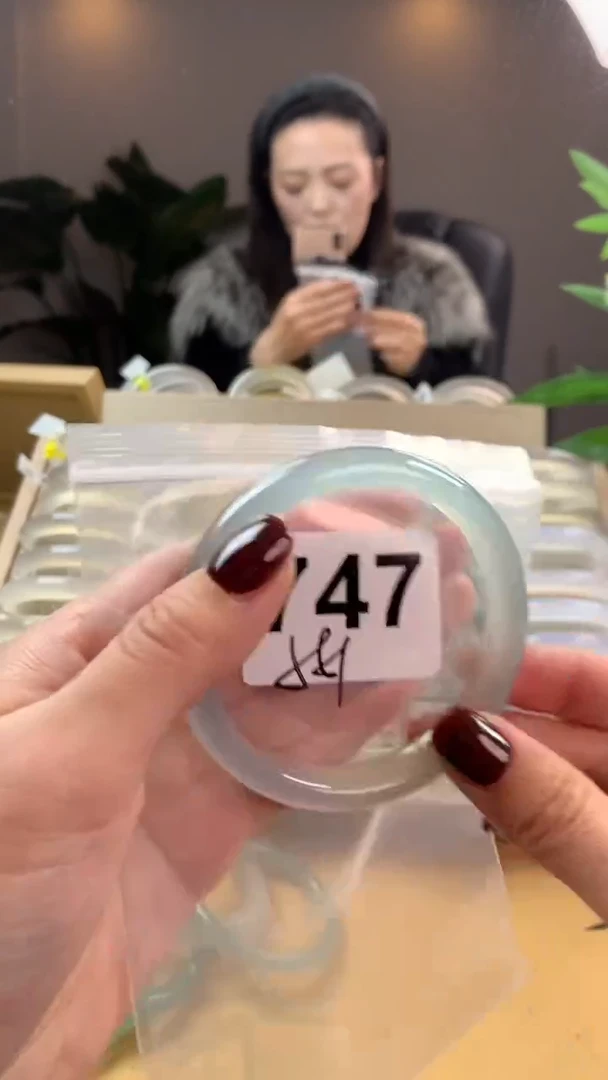 【闪购商品】玛瑙/玉髓手镯未镶嵌747