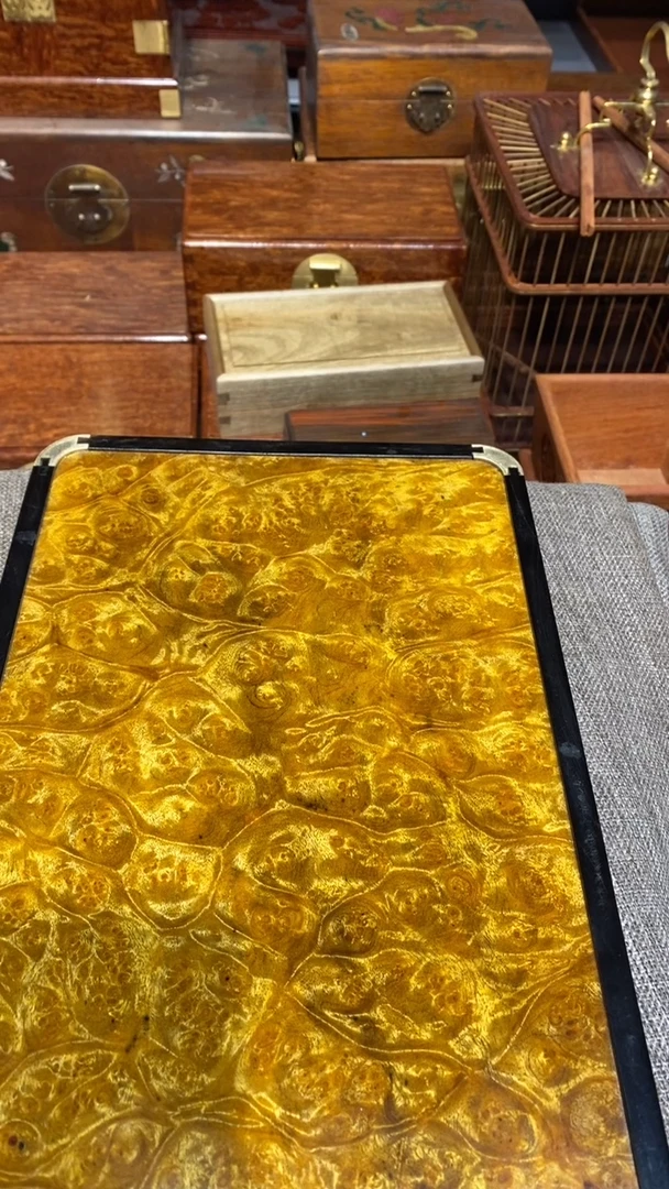 【闪购商品】香樟木木艺茶盘一个