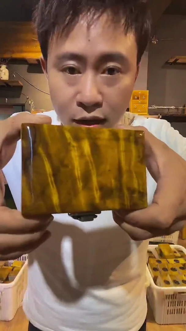 木金丝楠木制品盒子一个