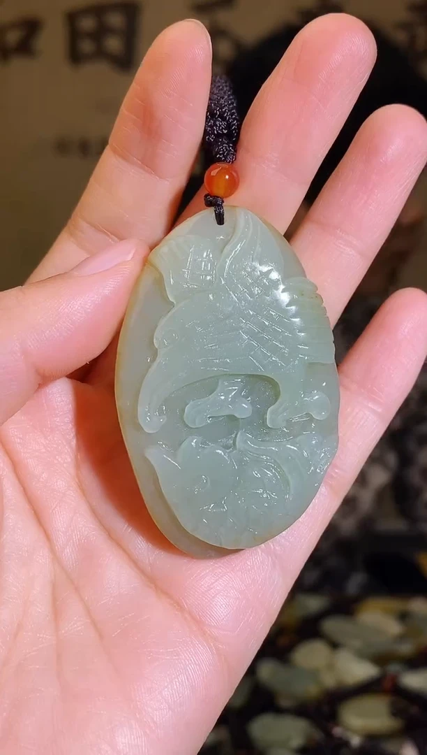 颈饰未镶嵌和田玉1