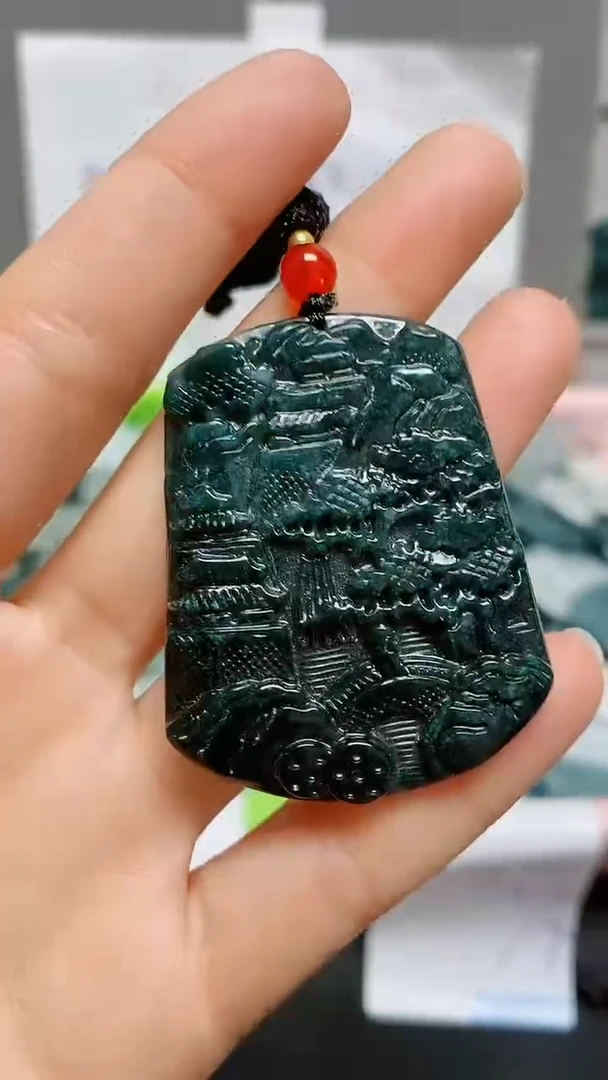 【闪购商品】翡翠颈饰未镶嵌天然翡翠A货