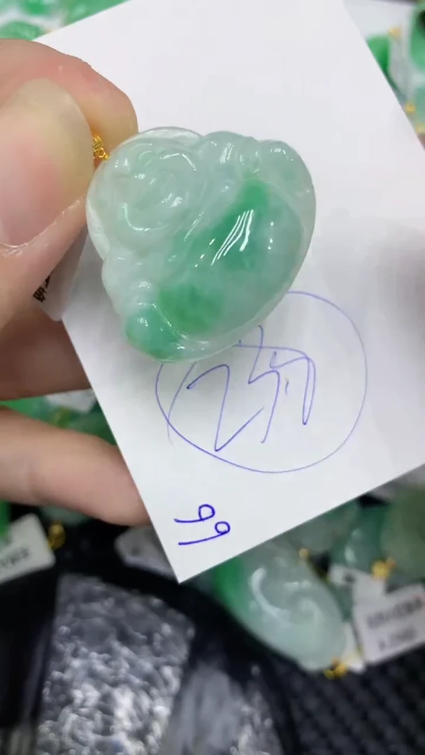 颈饰18K金镶嵌翡翠缅甸A货翡翠