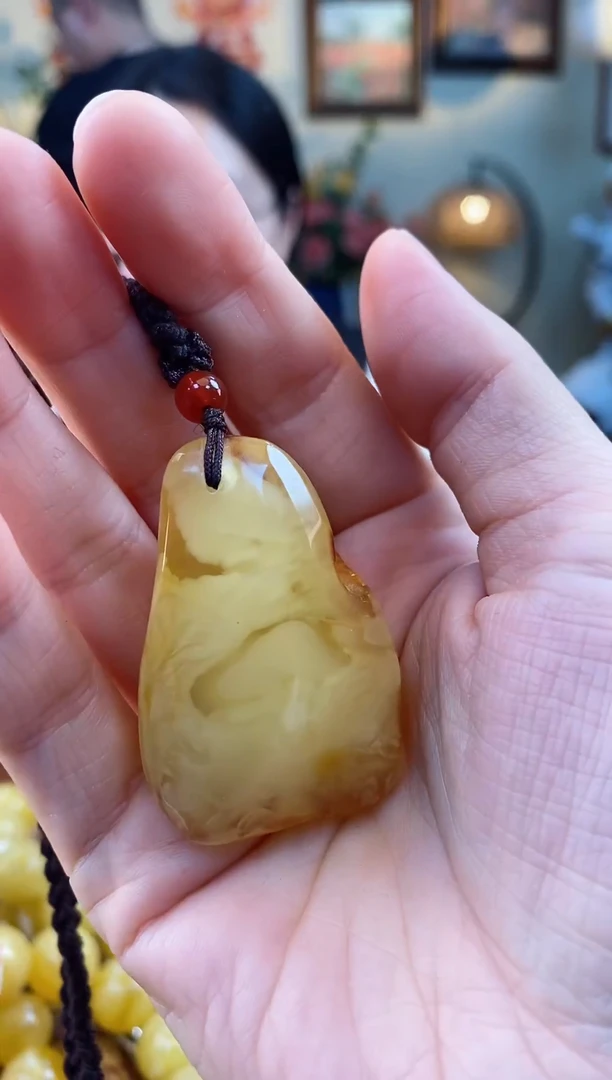 【闪购商品】琥珀颈饰未镶嵌吊坠