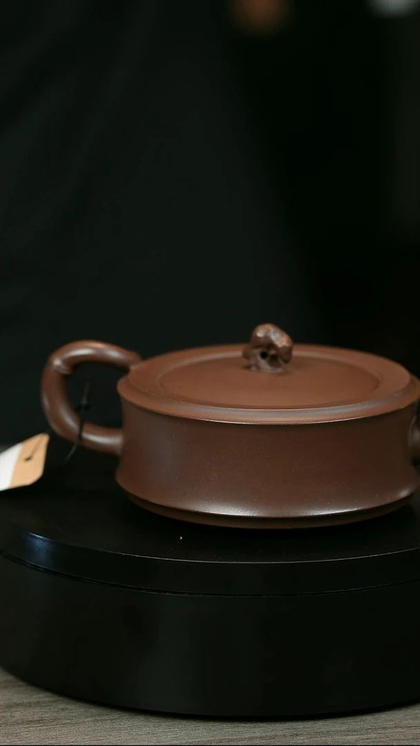 茶壶紫砂@*导H1598赵信军三足圆竹