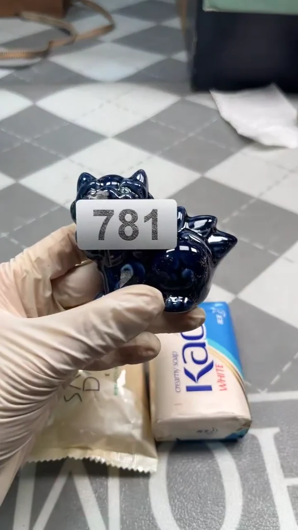 瓷片陶瓷如图所示周边