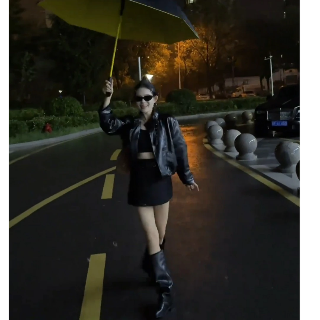 2025秋季新款时尚辣妹设计感显瘦修身内搭外套短裙三件套