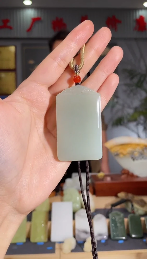 【闪购商品】和田玉颈饰未镶嵌拍一发一 多样性发货