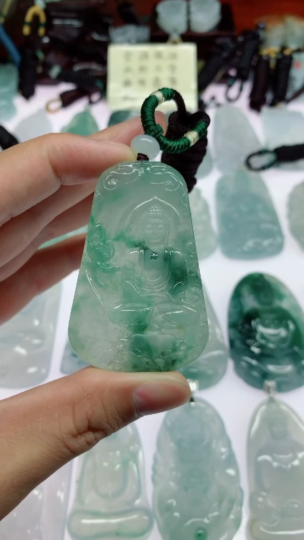 颈饰未镶嵌翡翠细**纱翡翠