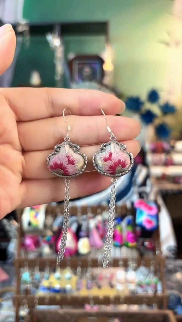 织绣彩云南阁非遗老绣583