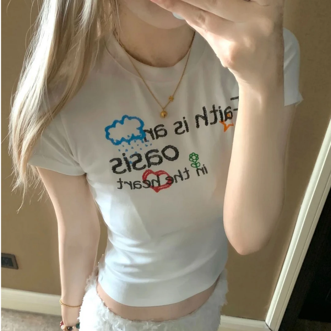 美式甜辣风纯欲涂鸦标语印花夏季正肩短袖t恤女修身显瘦短款上衣
