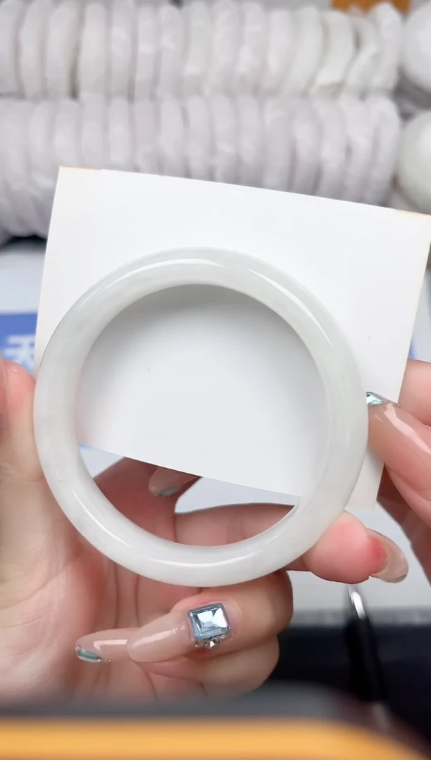 未镶嵌手镯石英质玉2-59