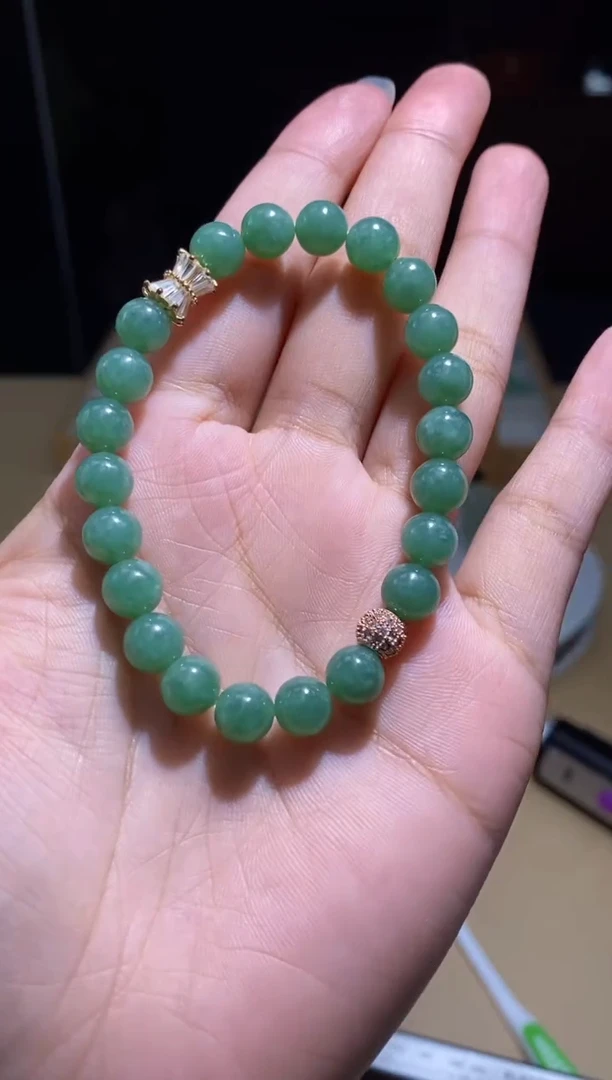 未镶嵌定制翡翠手串