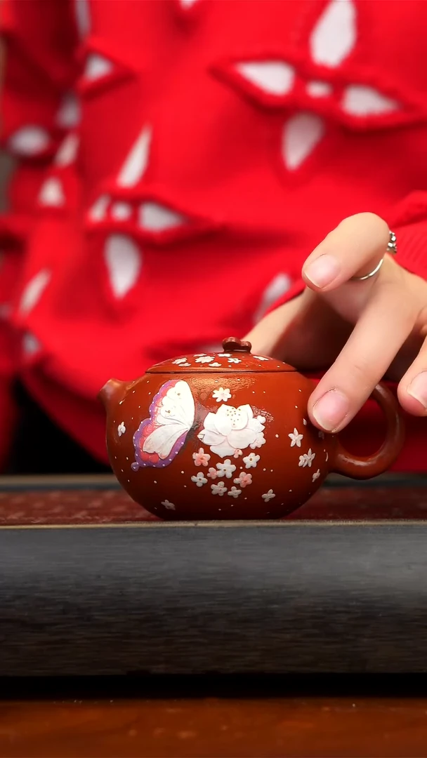 【闪购商品】紫砂茶壶朱泥河豚西施壶 蝶恋花