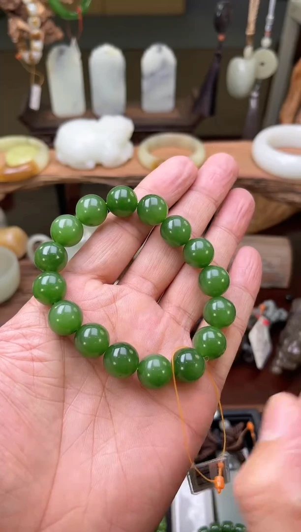 【闪购商品】和田玉手串未镶嵌卡12+俄七碧玉圆珠A+平头822036