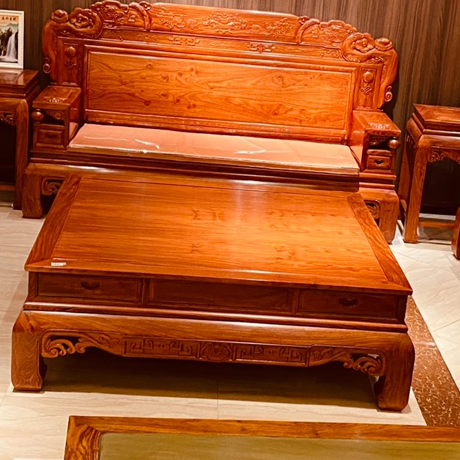 古典中式雕花1111主卧3位十件套占地总长3.8米总宽3.5米能放