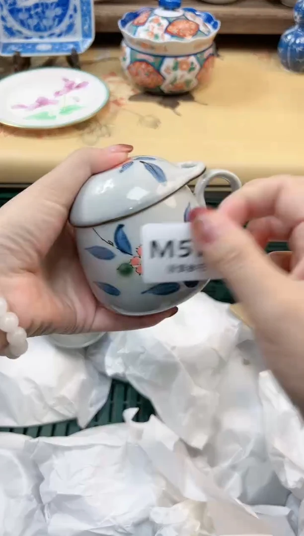 瓷片爱****子       572