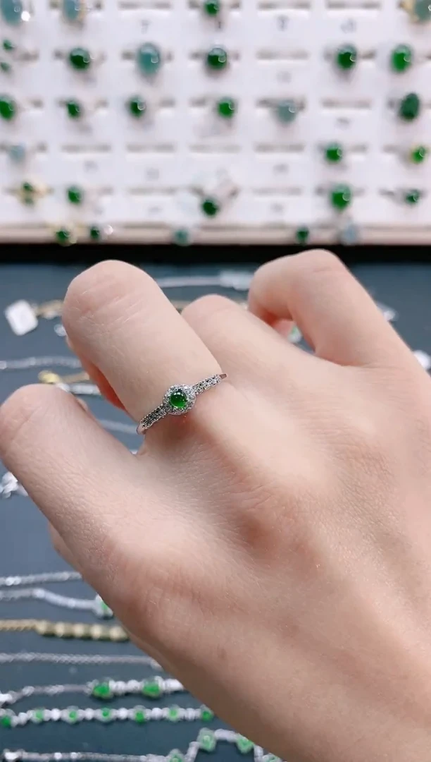 【闪购商品】翡翠戒指银S925镶嵌天然翡翠