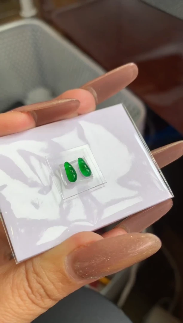 【闪购商品】定制翡翠未镶嵌翡翠