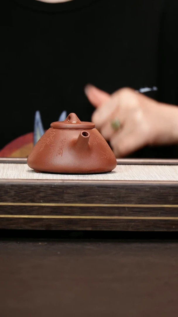 茶壶紫砂原矿紫泥   石瓢  竹梅刻绘