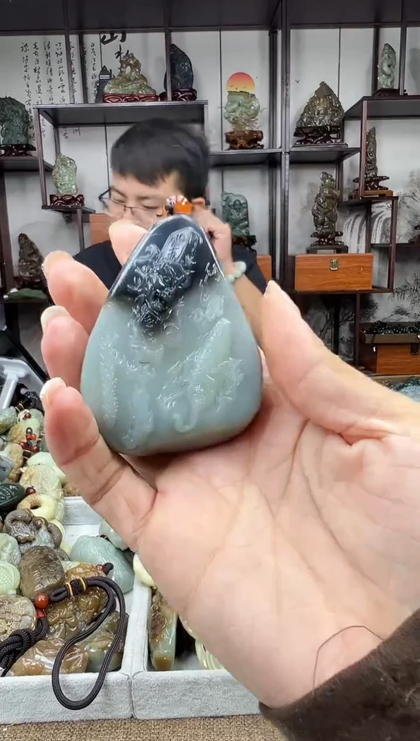 未镶嵌和田玉把件1