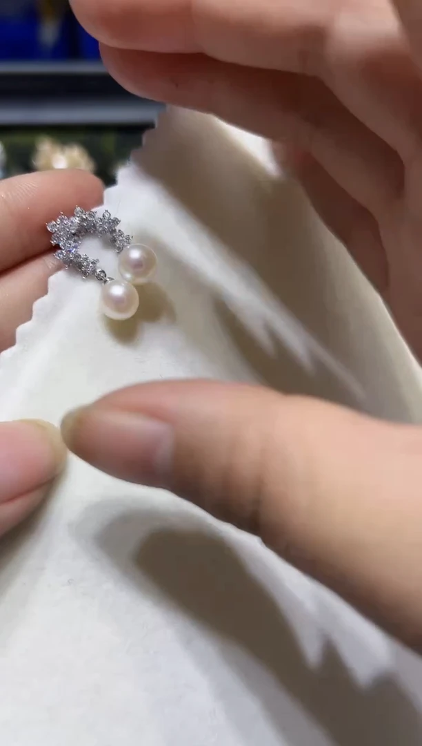 银S925镶嵌耳钉淡水珍珠42