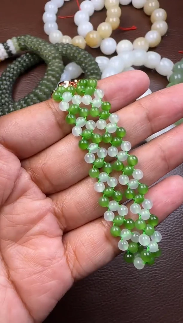 和田玉未镶嵌挂件手链