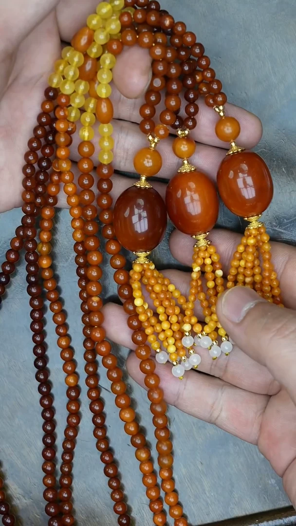 【闪购商品】琥珀裸石未镶嵌老蜡枣珠DIY项链多样性发其一
