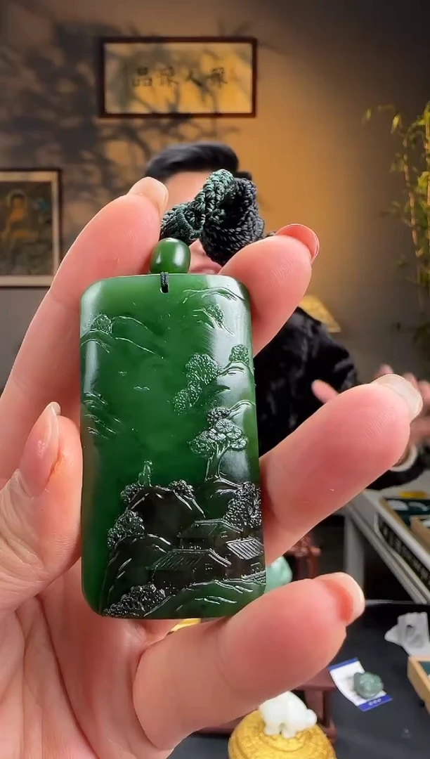 未镶嵌和田玉挂件碧玉山水m5