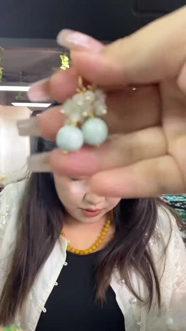 未镶嵌针钠钙石（海纹石）耳饰多样性发其一颜色微差