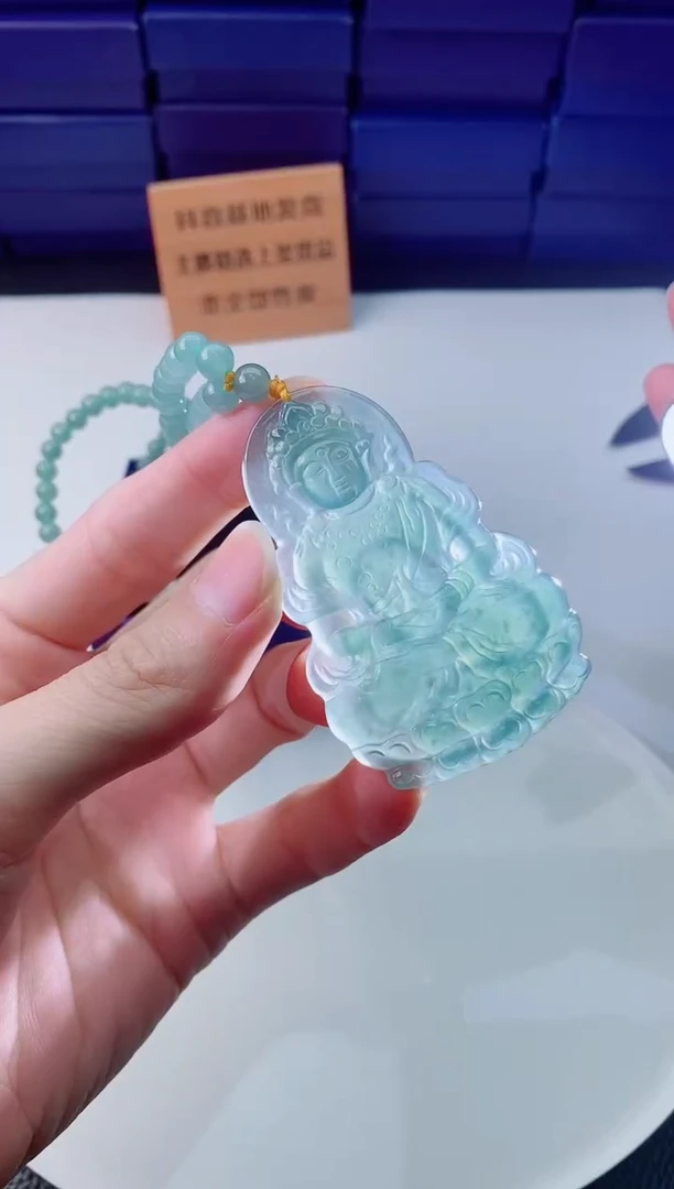 翡翠未镶嵌颈饰11111111