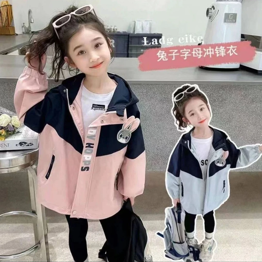 女童秋季新款拼色外套卡通时尚女宝宝连帽休闲秋装上衣