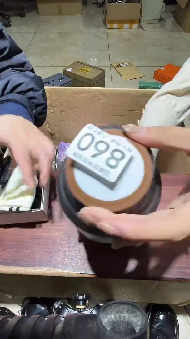 娃***女中古链接瑕疵品860