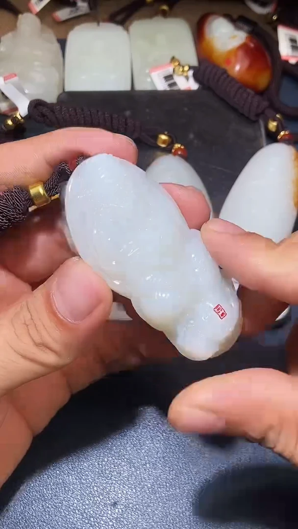 颈饰未镶嵌和田玉冬*HX