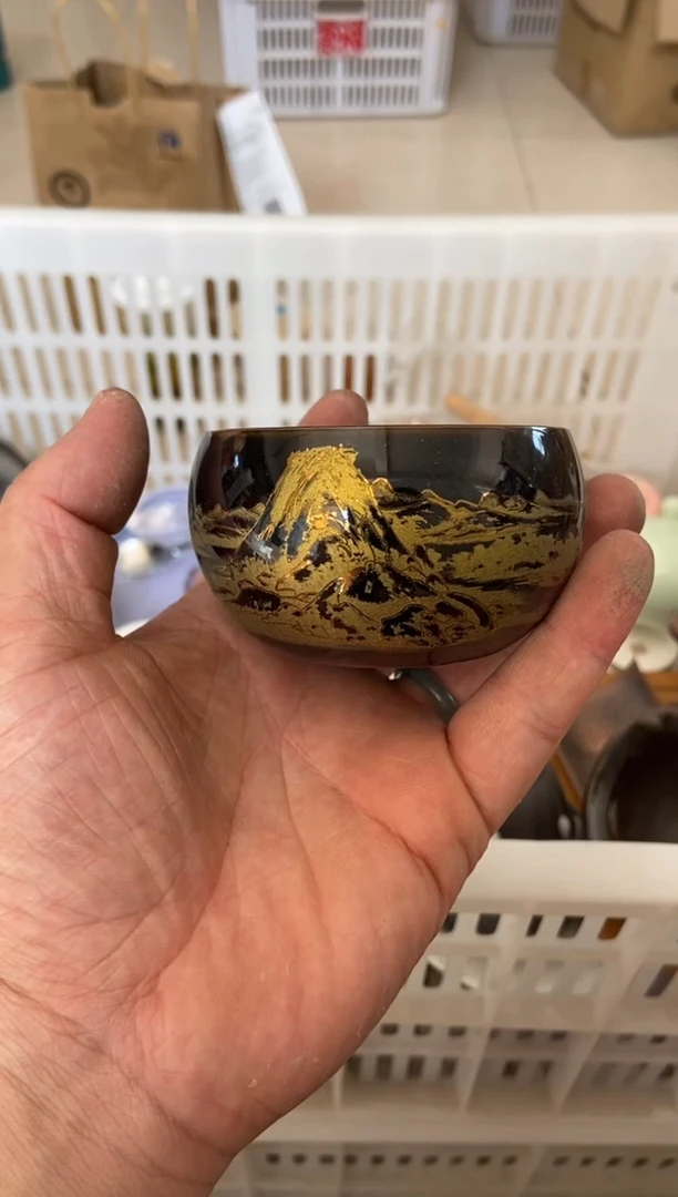 杯无运费险有瑕疵的摄影的产品有使用过的痕迹有点脏介意勿拍