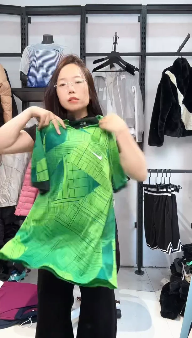 2267编码  瑕疵直播间过款为准 尺码L