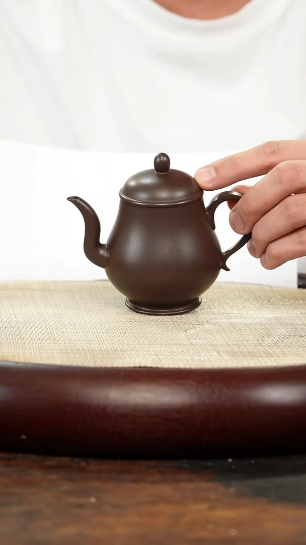 茶壶紫砂万****然老行家紫砂1